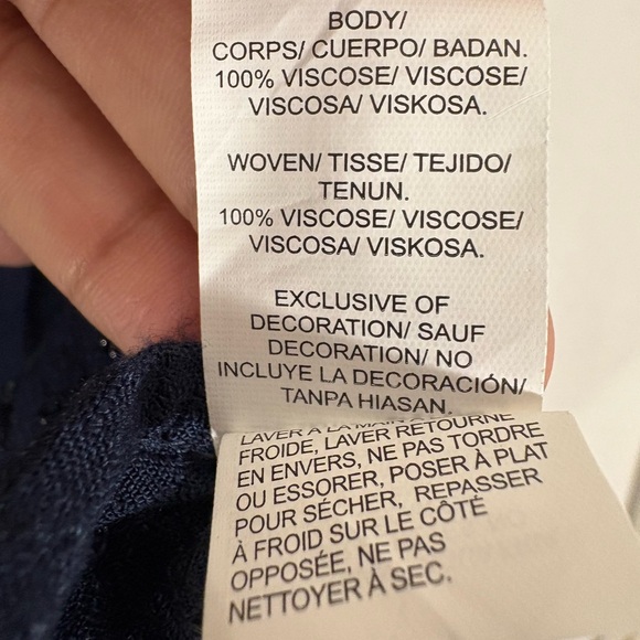 Lucky Brand Women’s 2X Navy Blue Sleeveless Embroidered Beaded Top Blouse NWT - Picture 9 of 11